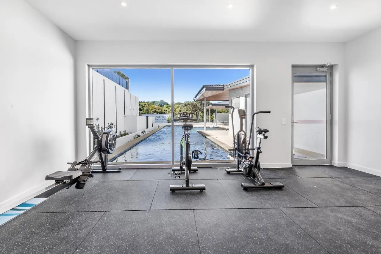 Oceanus Bokarina Beach Hotel Kawana Waters Australia
