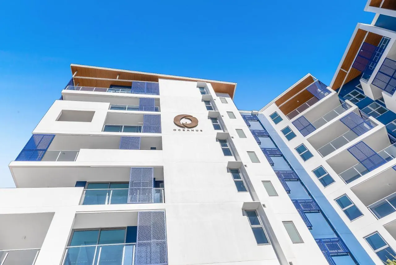 Oceanus Bokarina Beach Otel Kawana Waters
